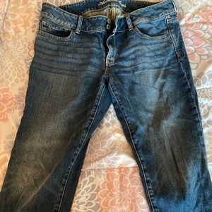 American eagle cropped jeans